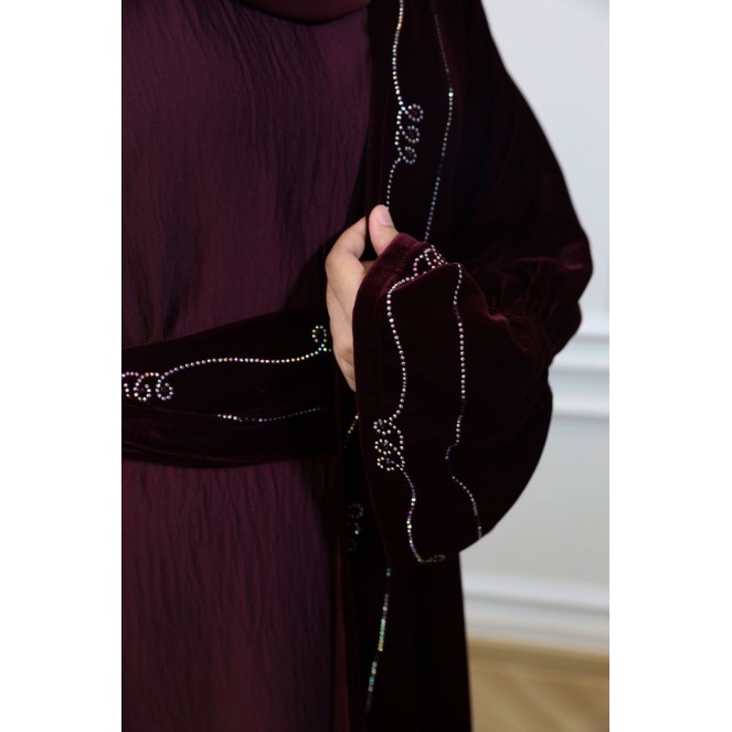 AYSENUR ABAYA