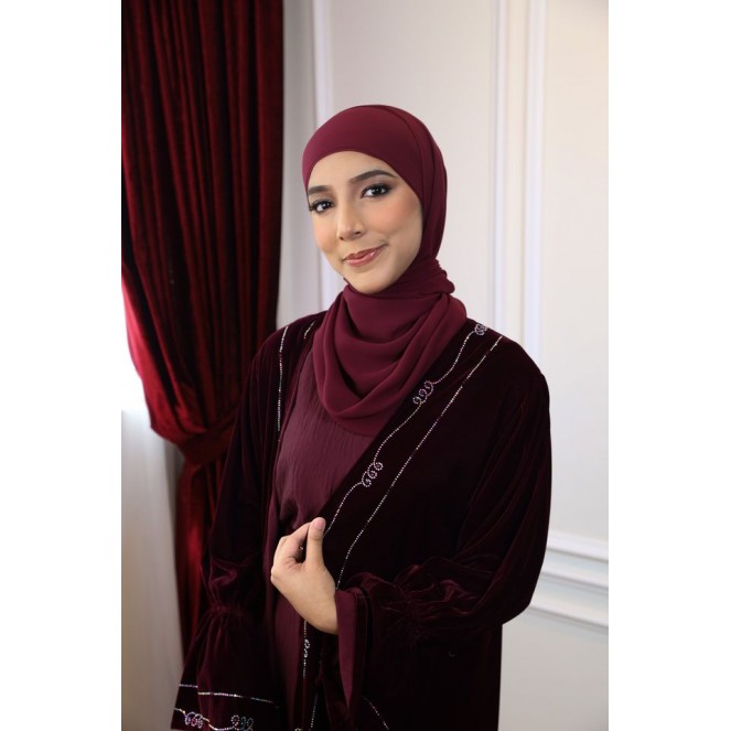 AYSENUR ABAYA