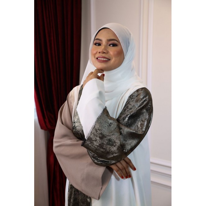 DANEEN ABAYA