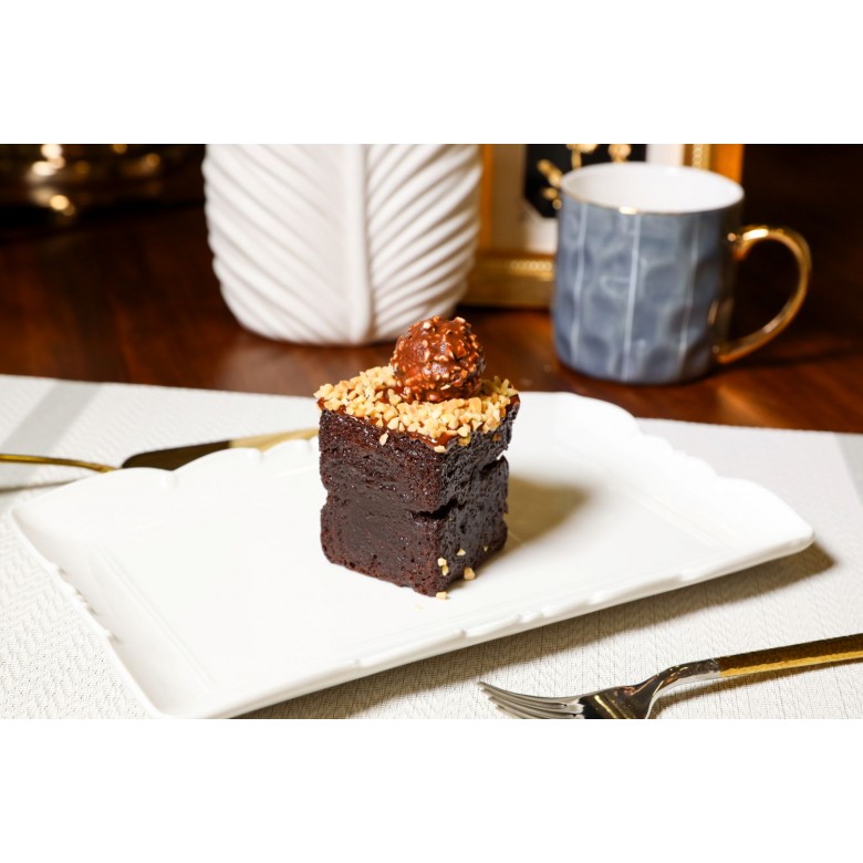ADDIXTED FRESH BROWNIE - NUTELLA ROCHE PREMIUM