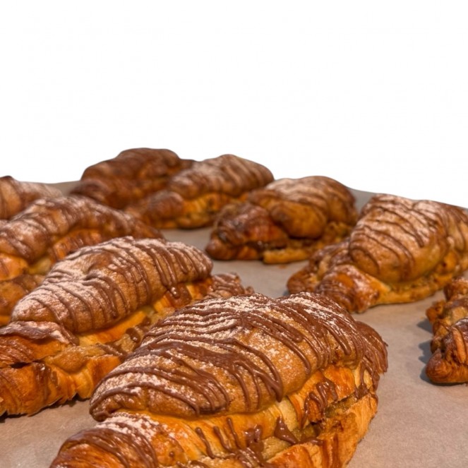 ADDIXTED FRESH BROOKIES CROISSANT